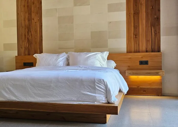Villa Sucasas, Luxury Pool Nusa Dua, Bali